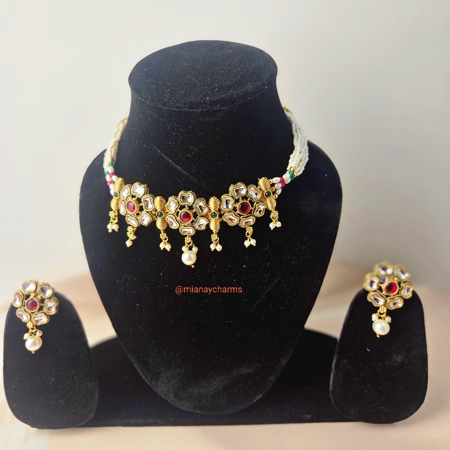 Pearl Kundan Floral Choker Set