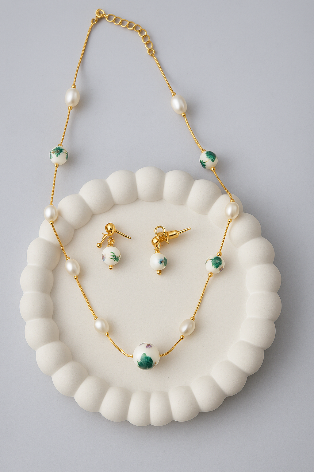 Elegant Pearl & Floral Set