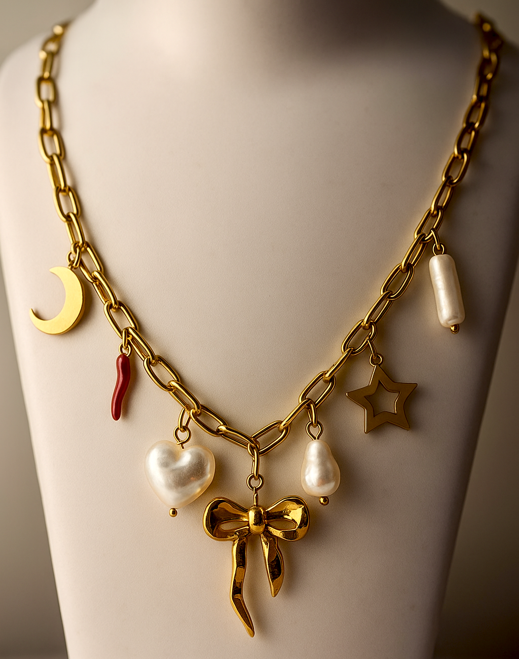 Charm Bow Necklace