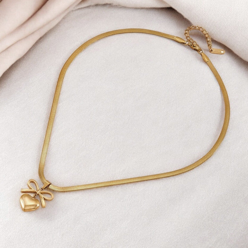 HeartBow Necklace