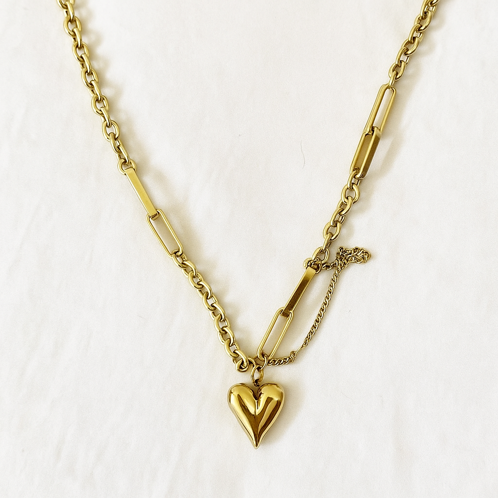 Golden Heart Link Necklace