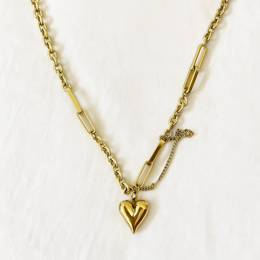 Golden Heart Link Necklace